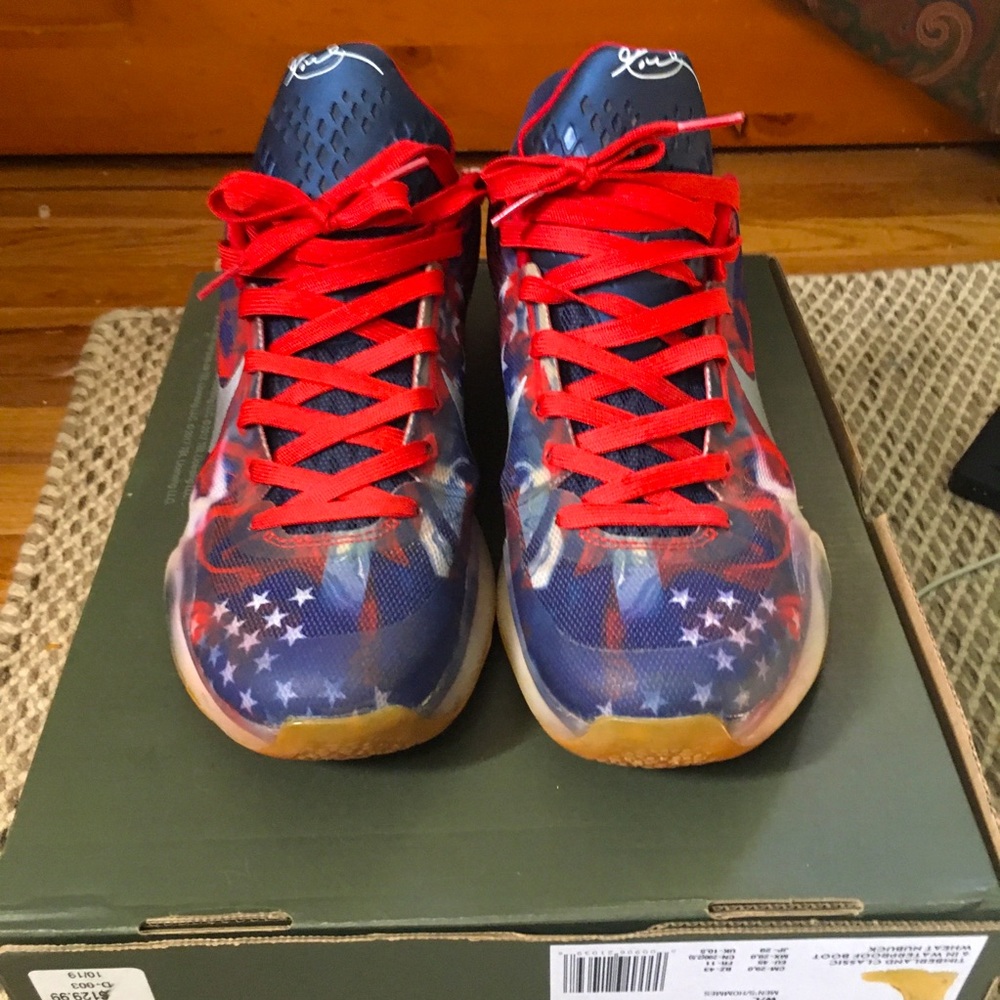 Kobe 8s Independence Day